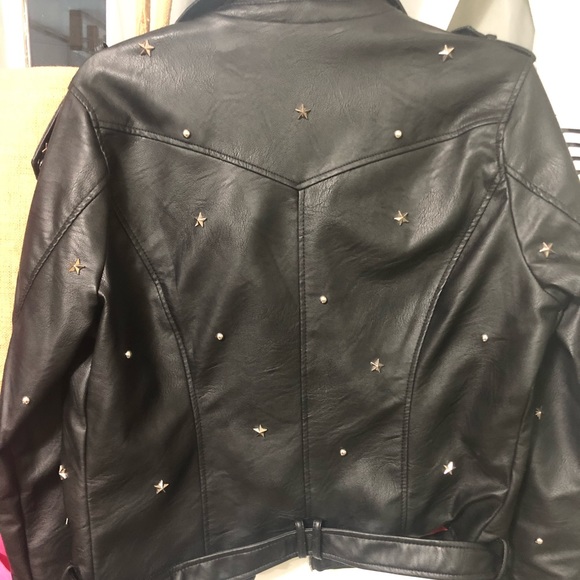 Jacket. Price is Firm. No discount. I will do $4.99 shipping though. Ty - Picture 2 of 3